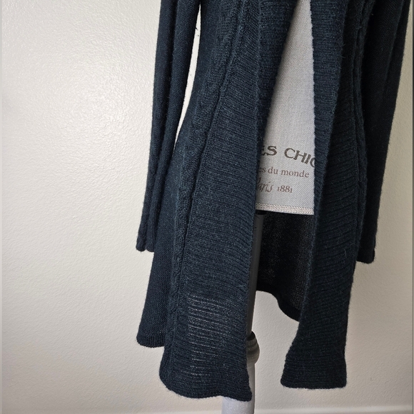 Indigenous 100% Alpaca Cardigan Forest Green Color Made in Peru Size Large - Picture 7 of 16